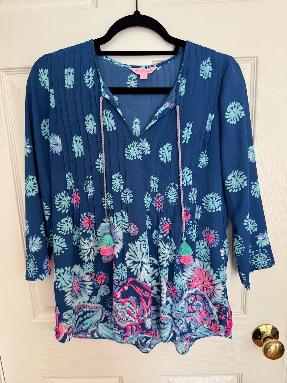 Lilly Pulitzer Navy Blue Floral Pintuck Tunic with Tassel Ties